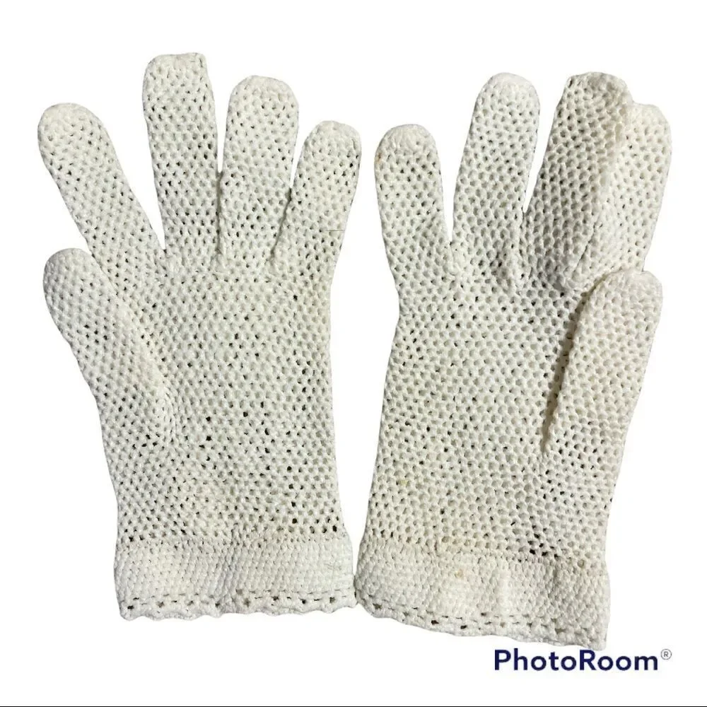Vintage crochet ivory evening gloves